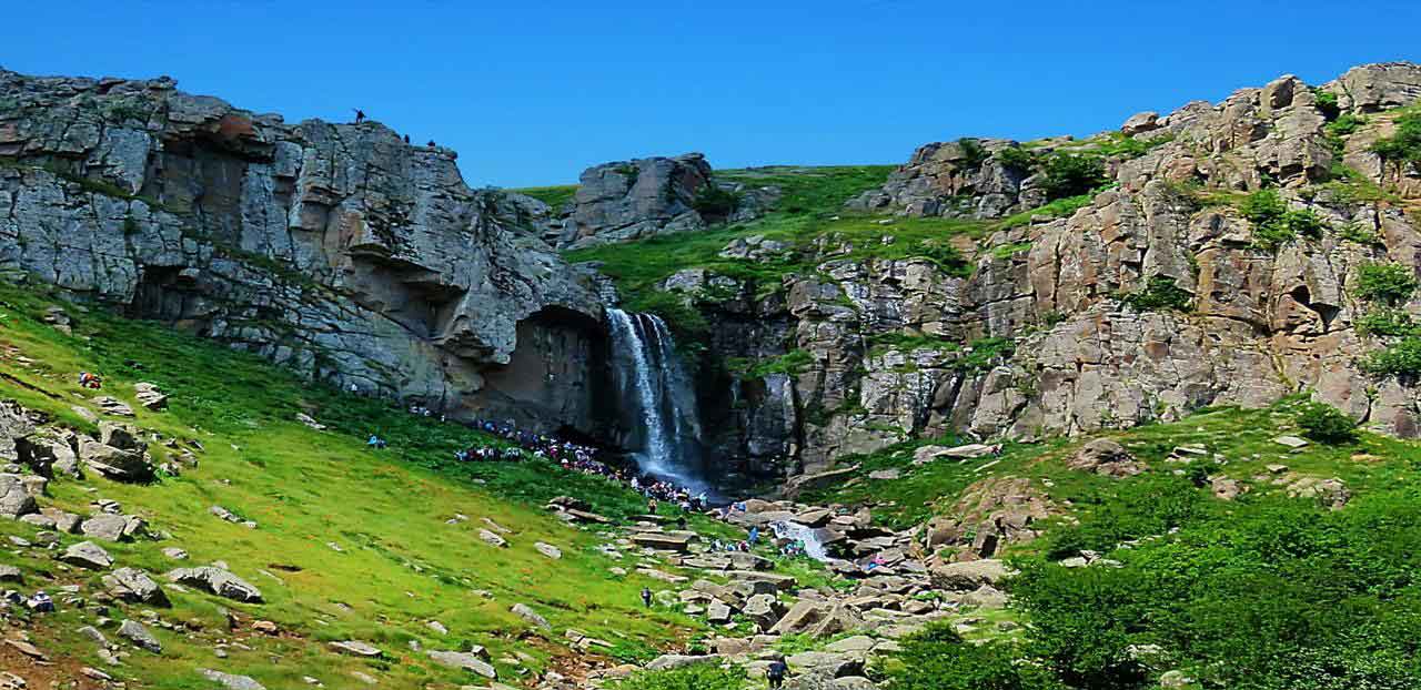 آبشار ورزان
