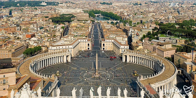 میدان سنت پیتر (St. Peter's Square)