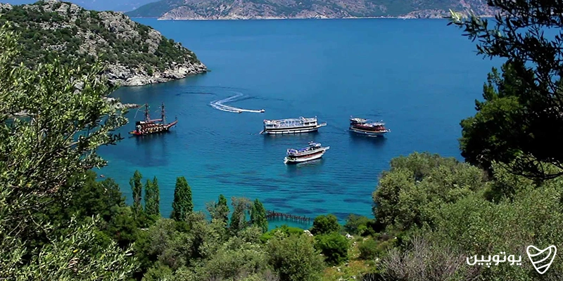 ساحل آموس (Amos Beach)