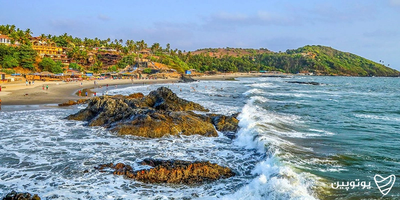 ساحل واگاتور (Vagator Beach)