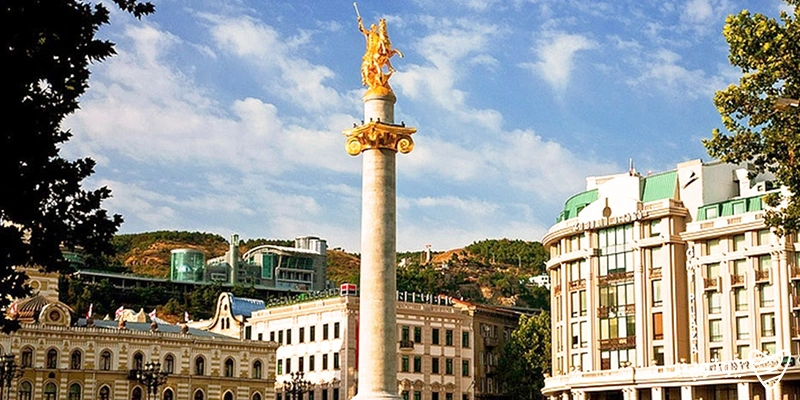 یادمان آزادی (Freedom Monument Tbilisi)
