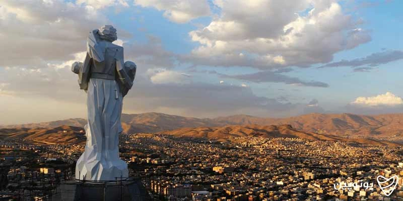 مجسمه-بزرگ-آبیدر
