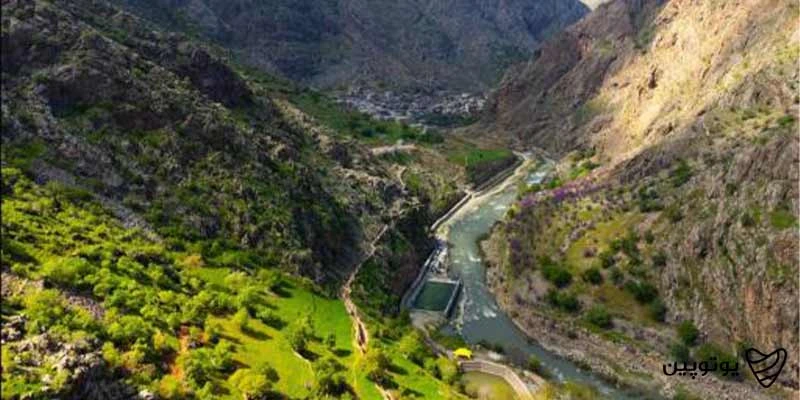 کمپینگ و زمین فوتبال در دل طبیعت