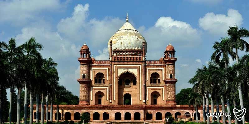 Safdarjung Tomb