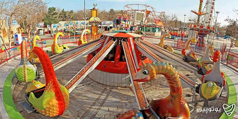 پارک ملت و برج تجاری آن