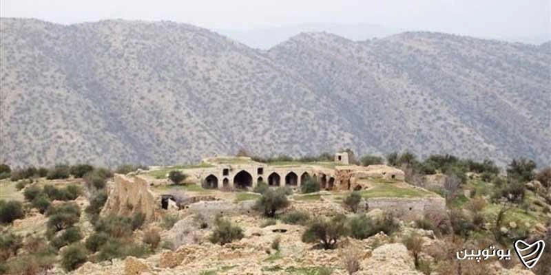 گردشگاه میان‌کتل